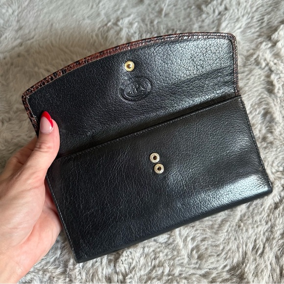 Brahmin Two-Tone Leather Tri-Fold Wallet Croc - Picture 16 of 16